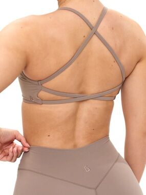 Buff bunny Girlfriend Reversible Sports bra Limited Edition:Chai Latte/Chamomile